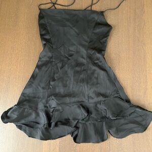 Elegant Black Sleeveless Dress